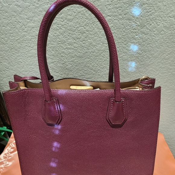 Michael Kors Plum Mercer Handbag - Picture 8 of 13